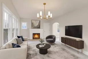 624 Lincoln Ave, Elgin, IL 60120 - Photo 3