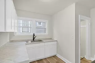 624 Lincoln Ave, Elgin, IL 60120 - Photo 9