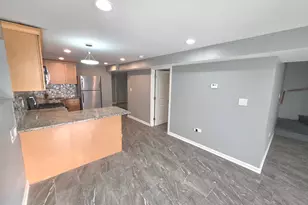 5134 W Henderson St, Chicago, IL 60641 - Photo 19