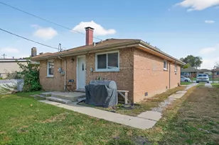 14720 S Harrison Ave, Posen, IL 60469 - Photo 17