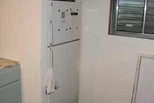 421 Klick St, Hampshire, IL 60140 - Photo 33