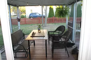 421 Klick St, Hampshire, IL 60140 - Photo 11