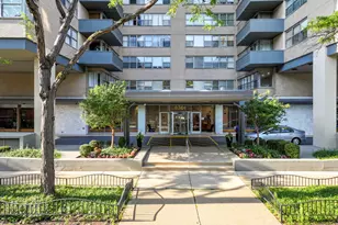 6301 N Sheridan Rd, Chicago, IL 60660 - Photo 1