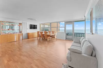 6301 N Sheridan Road #11R, Chicago, IL 60660 - Photo 5