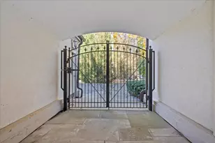 1315 Abington Cambs Dr, Lake Forest, IL 60045 - Photo 43