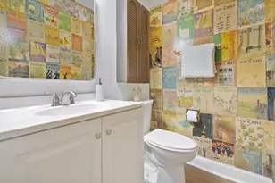 9128 Hollyberry Ave, Des Plaines, IL 60016 - Photo 13