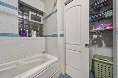 4254 W Wrightwood Avenue, Chicago, IL 60639 - Photo 17