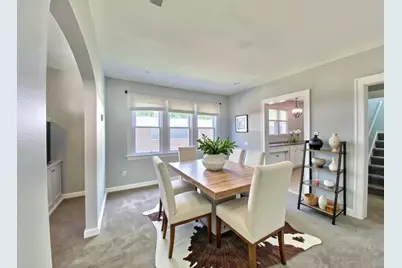 685 E 142nd Street, Dolton, IL 60419 - Photo 5