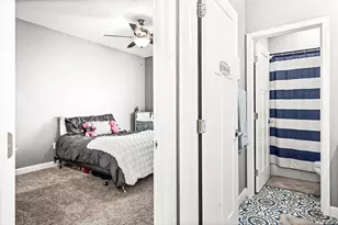 3103 Fox Creek Rd, Bloomington, IL 61705 - Photo 27