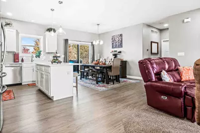 3103 Fox Creek Road, Bloomington, IL 61705 - Photo 11