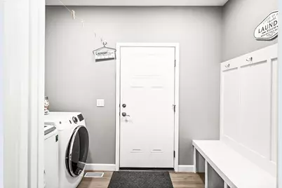 3103 Fox Creek Road, Bloomington, IL 61705 - Photo 17