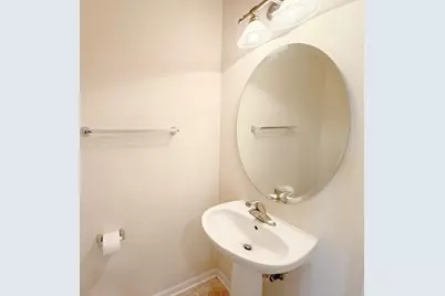 [Address not provided], Elgin, IL 60120 - Photo 11