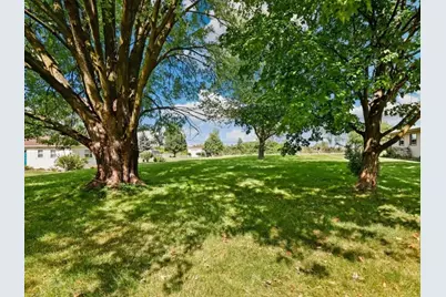 440 Woodlyn Drive, Aurora, IL 60505 - Photo 1