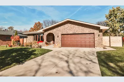 3240 Pitcher Drive, Darien, IL 60561 - Photo 1