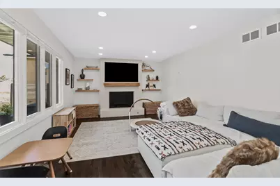 3240 Pitcher Drive, Darien, IL 60561 - Photo 15