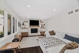 3240 Pitcher Dr, Darien, IL 60561 - Photo 15