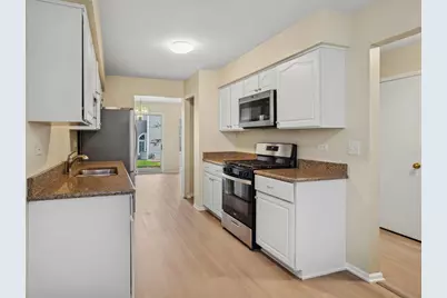 1252 S Parkside Drive, Palatine, IL 60067 - Photo 3