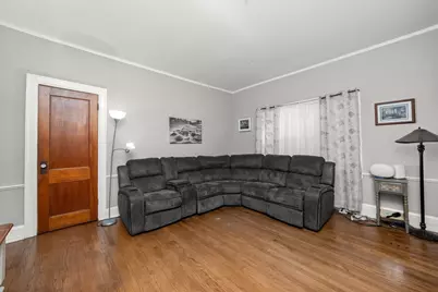 31 E 155th Street, Harvey, IL 60426 - Photo 3