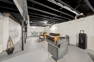 31 E 155th St, Harvey, IL 60426 - Photo 25