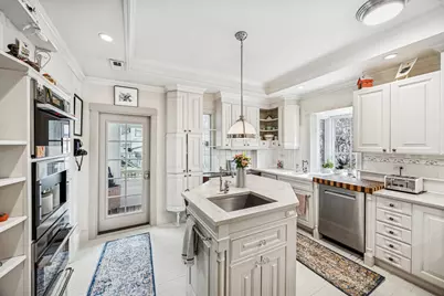 163 N Cuyler Avenue, Oak Park, IL 60302 - Photo 11