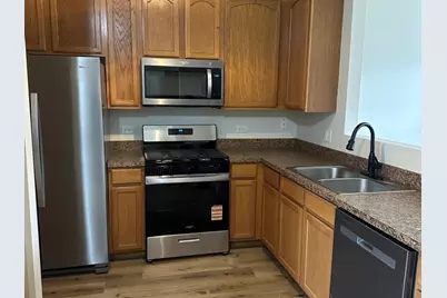 990 Celebration Drive, Aurora, IL 60504 - Photo 3