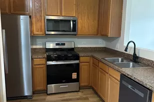 990 Celebration Drive, Aurora, IL 60504 - Photo 3