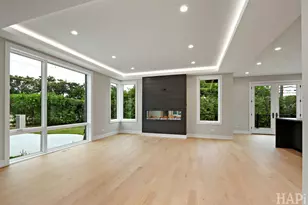 2700 Fontana Dr, Glenview, IL 60025 - Photo 11