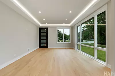 2700 Fontana Drive, Glenview, IL 60025 - Photo 15