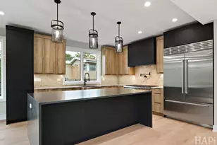 2700 Fontana Dr, Glenview, IL 60025 - Photo 9