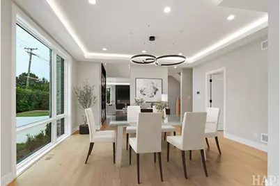 2700 Fontana Drive, Glenview, IL 60025 - Photo 19