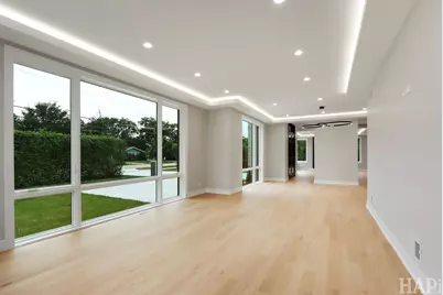 2700 Fontana Drive, Glenview, IL 60025 - Photo 17