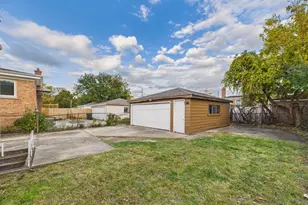 235 32nd Ave, Bellwood, IL 60104 - Photo 23