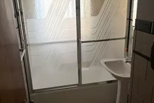 540 148th Pl E, Harvey, IL 60426 - Photo 5