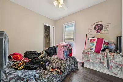 215 S Park Avenue, Waukegan, IL 60085 - Photo 23