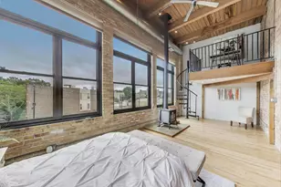 2401 W Ohio St, Chicago, IL 60612 - Photo 15