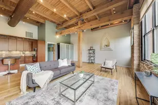 2401 W Ohio St, Chicago, IL 60612 - Photo 5