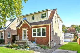 13115 S Escanaba Ave, Chicago, IL 60633 - Photo 1