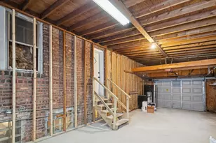 8952 S Aberdeen St, Chicago, IL 60620 - Photo 39