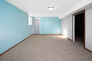 3311 Brentwood Dr, Champaign, IL 61821 - Photo 29