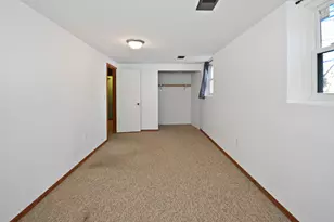 3311 Brentwood Dr, Champaign, IL 61821 - Photo 39