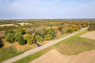 6155 S Perryville Rd, Cherry Valley, IL 61016 - Photo 9