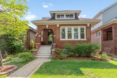 936 N Ridgeland Avenue, Oak Park, IL 60302 - Photo 1