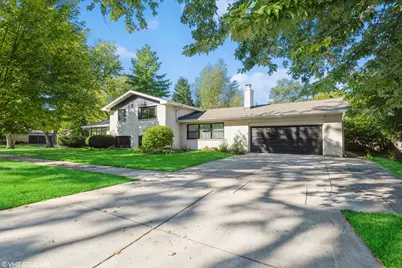 725 Locust Road, Wilmette, IL 60091 - Photo 1