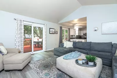 3 Hickory Oaks Court, Bolingbrook, IL 60490 - Photo 9