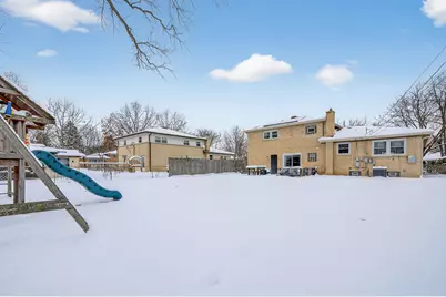 [Address not provided], Wheeling, IL 60090 - Photo 29