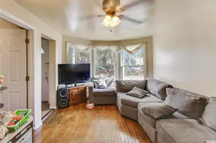 4322 N Monticello Ave, Chicago, IL 60618 - Photo 3