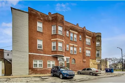 700 N Kedzie Avenue, Chicago, IL 60612 - Photo 3