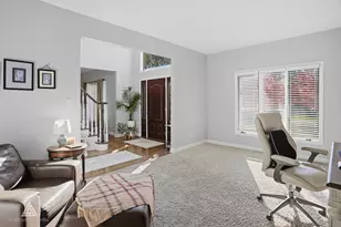 11008 Laurel Hill Dr, Orland Park, IL 60467 - Photo 9