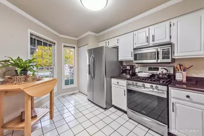 250 Lynwood Lane, Bloomingdale, IL 60108 - Photo 5
