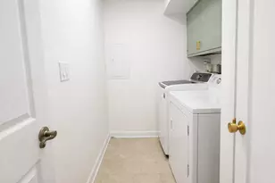 905 Center St, Des Plaines, IL 60016 - Photo 11